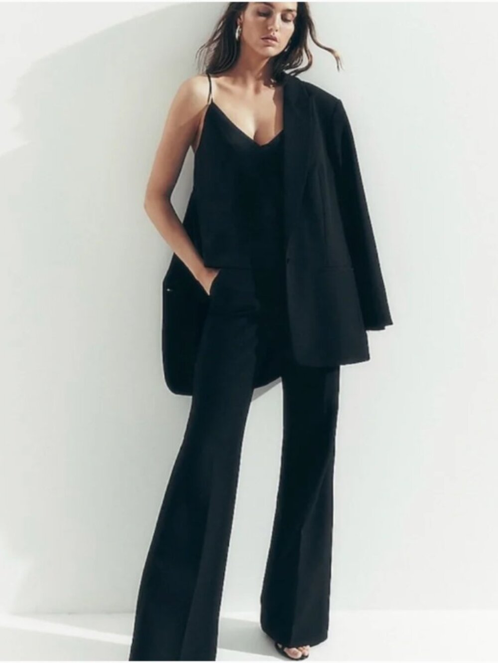 Express Editor High Rise Flare Trouser Black 2 Long - Picture 2 of 15